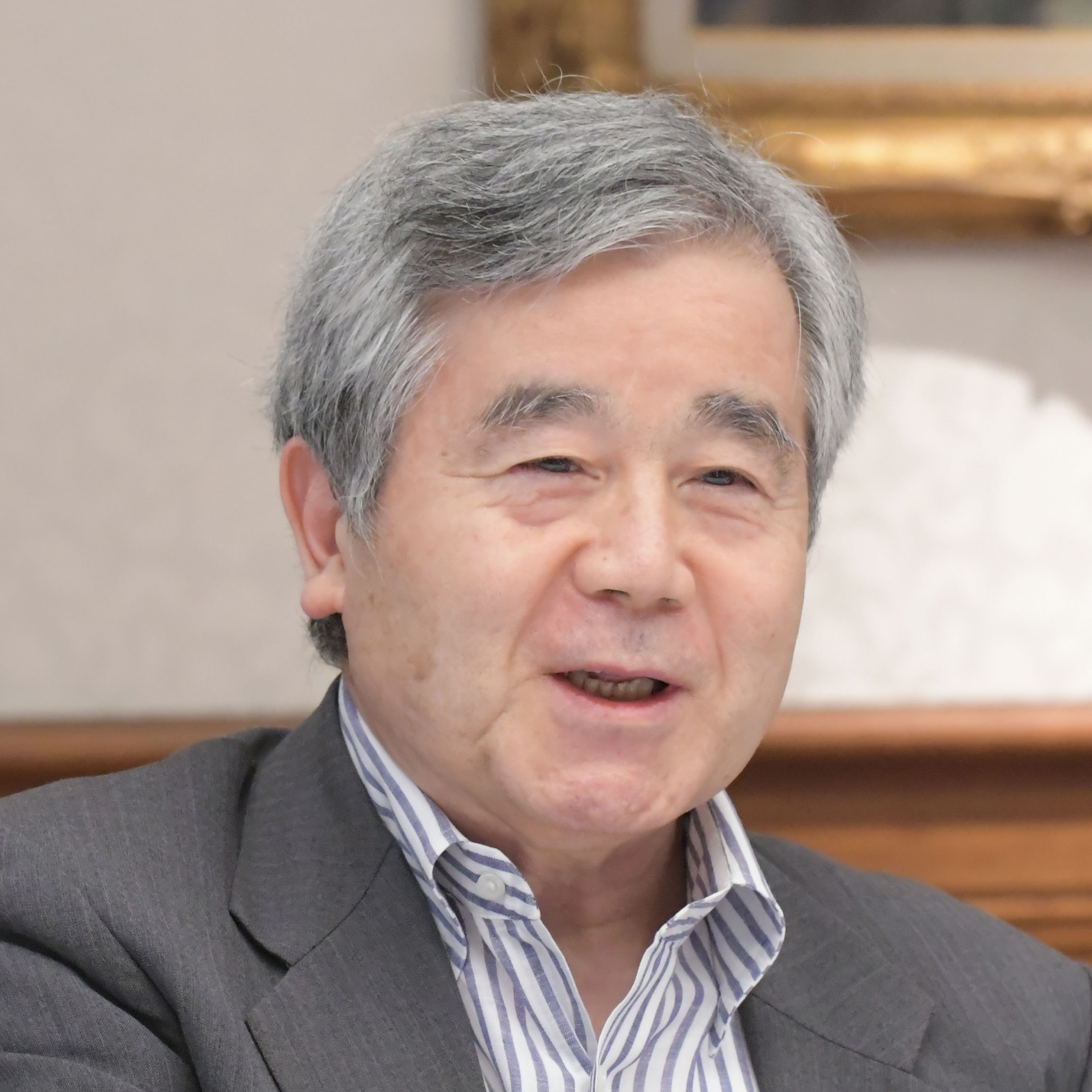 佐藤隆文氏